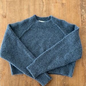 NEW Zara Women's Blue Cropped Sweater